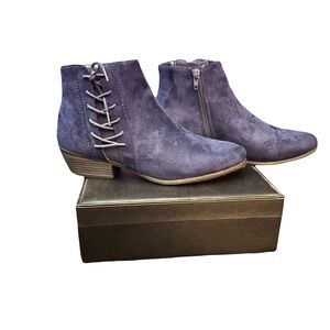 Refresh Navy Ankle Boots with Side Zipper